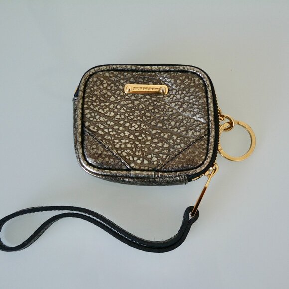 NWT  BURBERRY GRAINY LEATHER COIN CASE WITH KEY RING - Picture 1 of 5